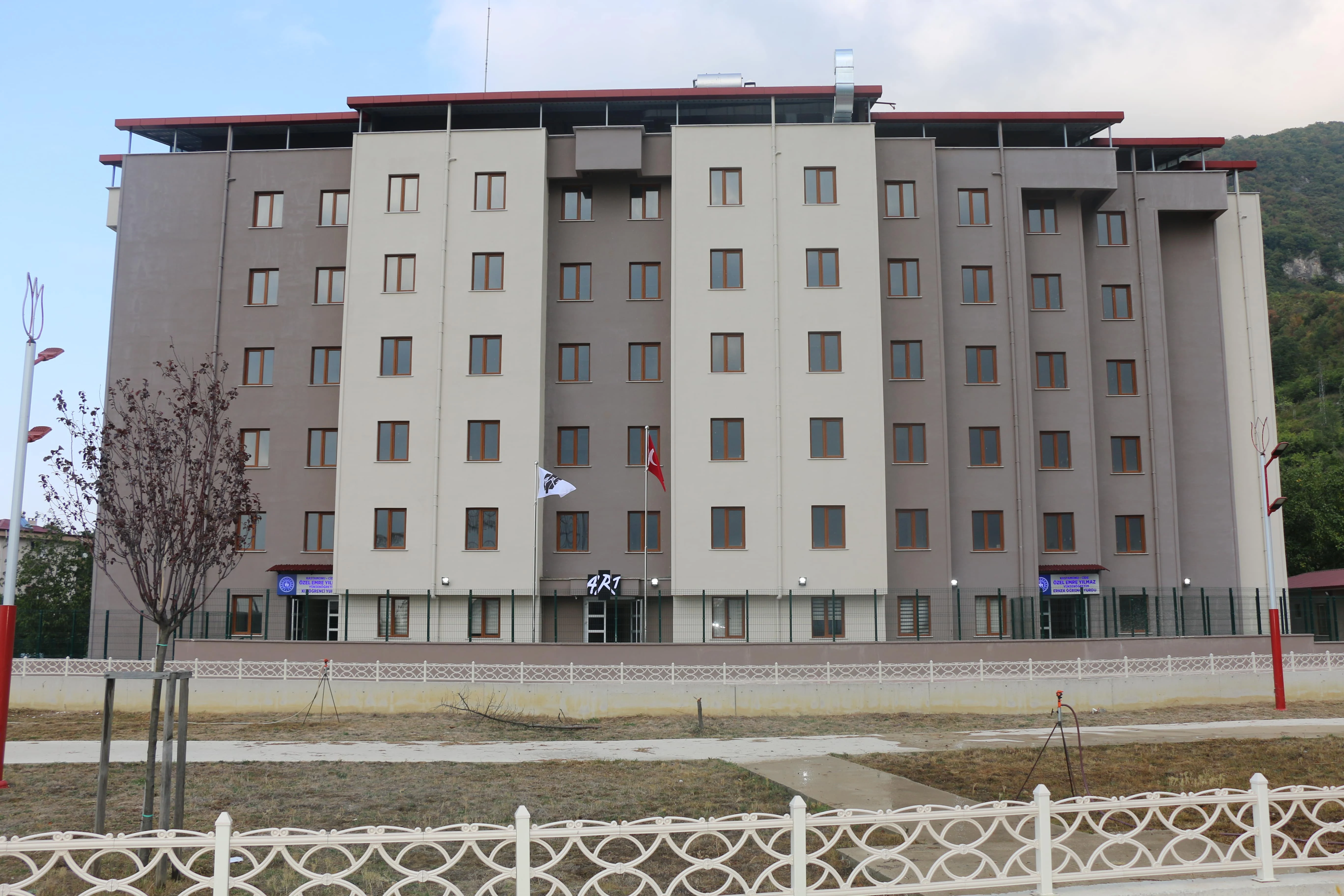 Özel Emre Yılmaz Yüksek Öğretim Kız / Erkek Öğrenci Yurdu - Cide